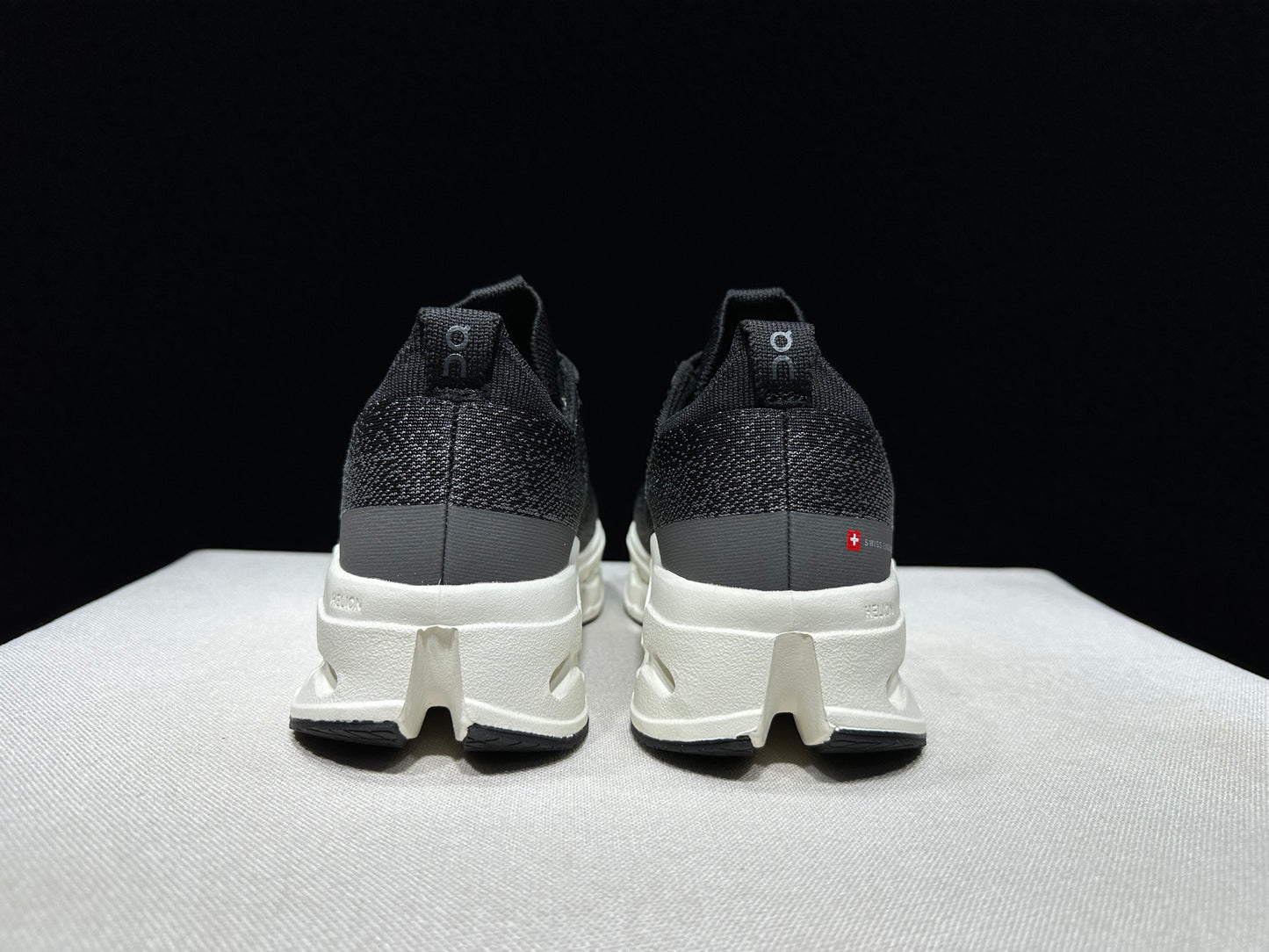 Aether "Black-White"