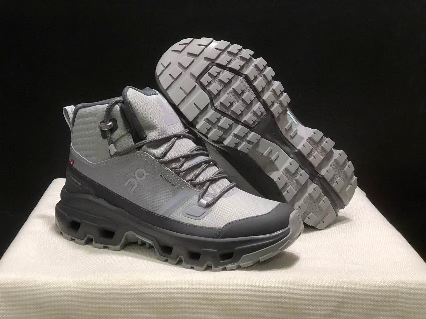 Cloudrock "Grey"