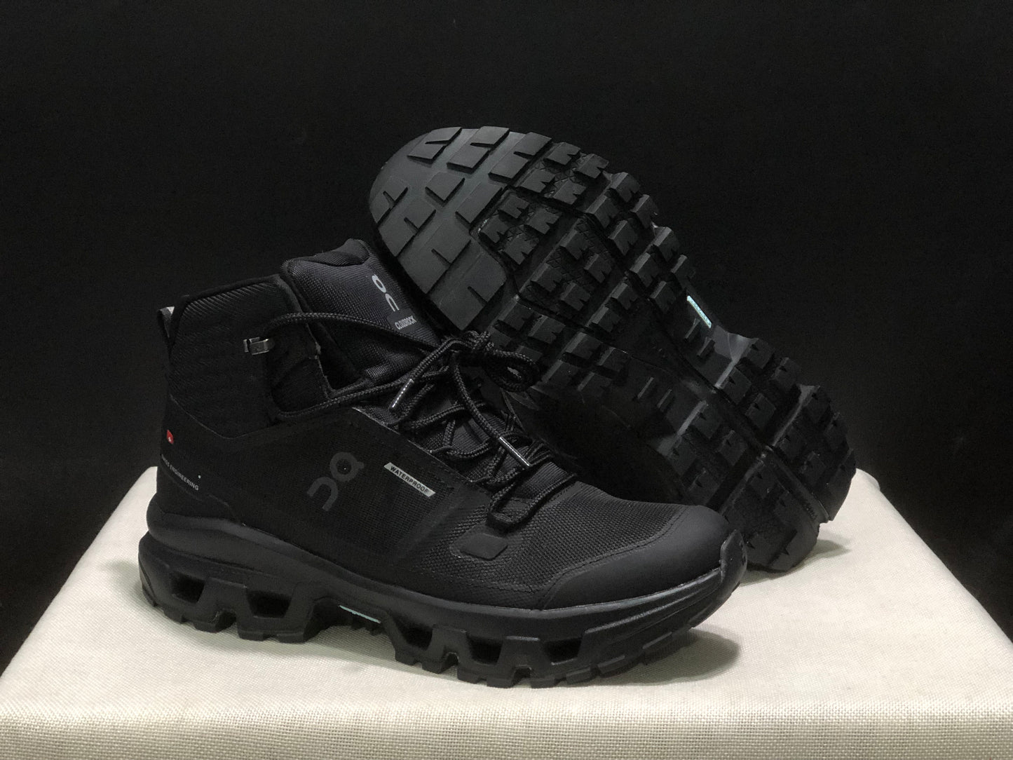 Cloudrock "Black"