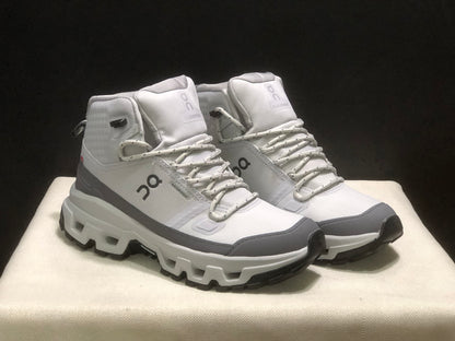 Cloudrock "White-Grey"