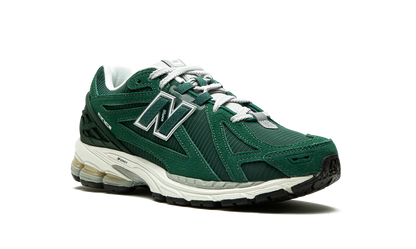 1906R "Nightwatch Green"